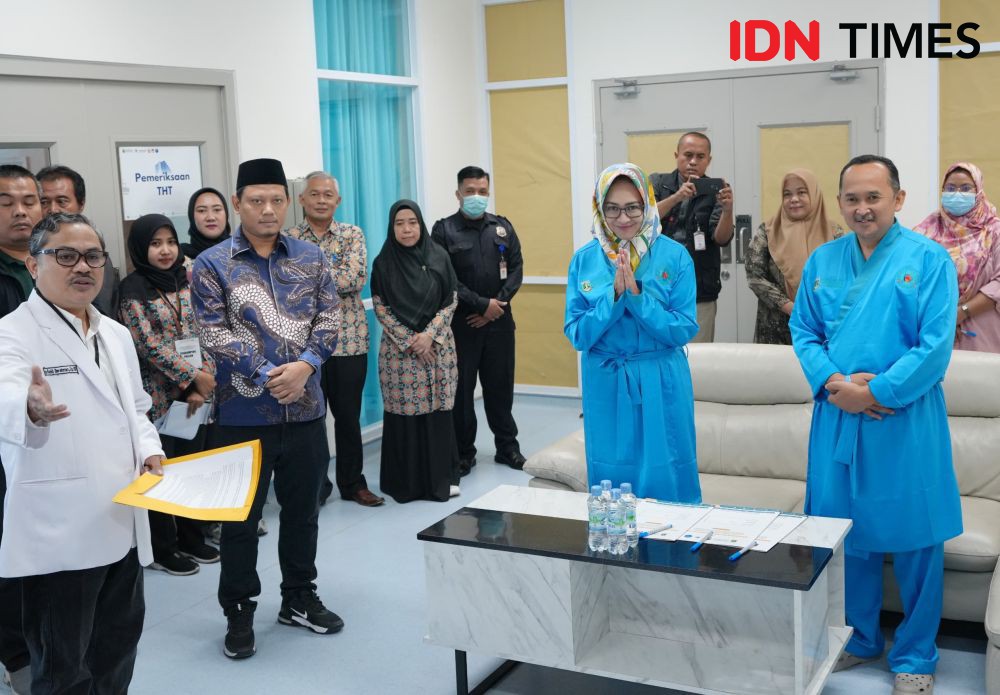 Airin-Ade Jalani Tes Kesehatan di RSUD Banten, Sempat Puasa