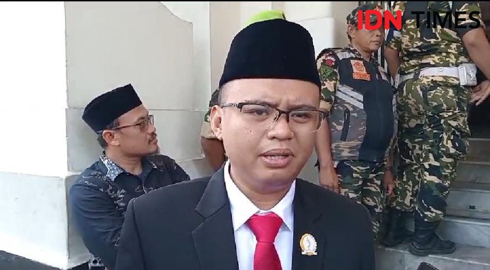 Putra Bacagub Dedi Mulyadi Jadi Anggota DPRD Jabar Termuda!