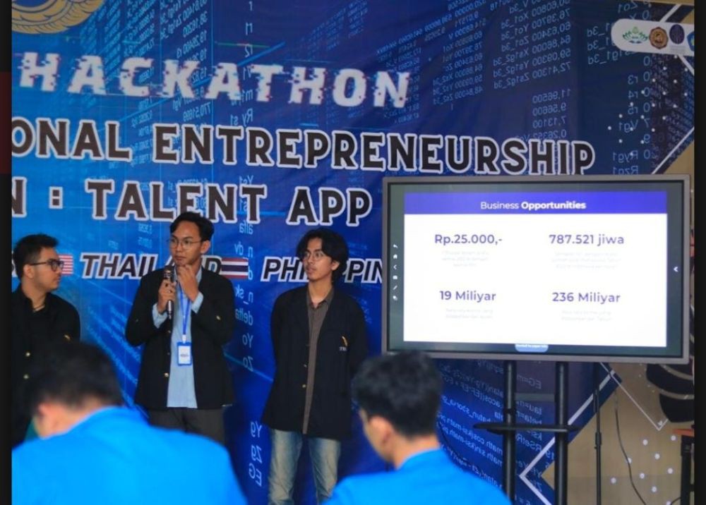 Inovasi Platform Digital Mahasiswa ITERA Sabet Juara Internasional