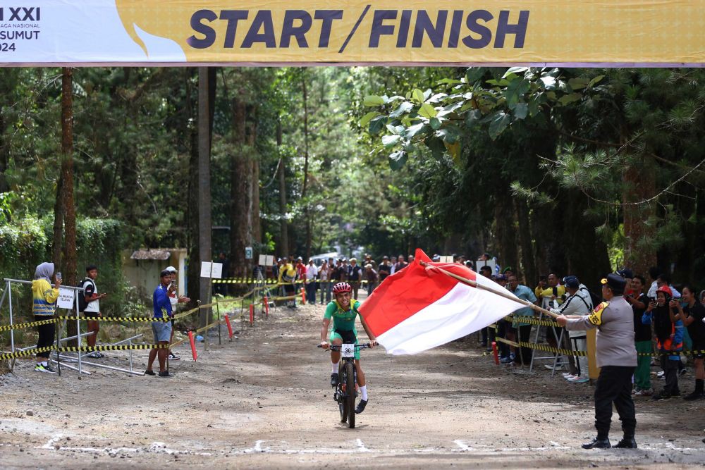 Pebalap MTB Jatim Gagalkan Jabar Sabet Emas Kelas XCR