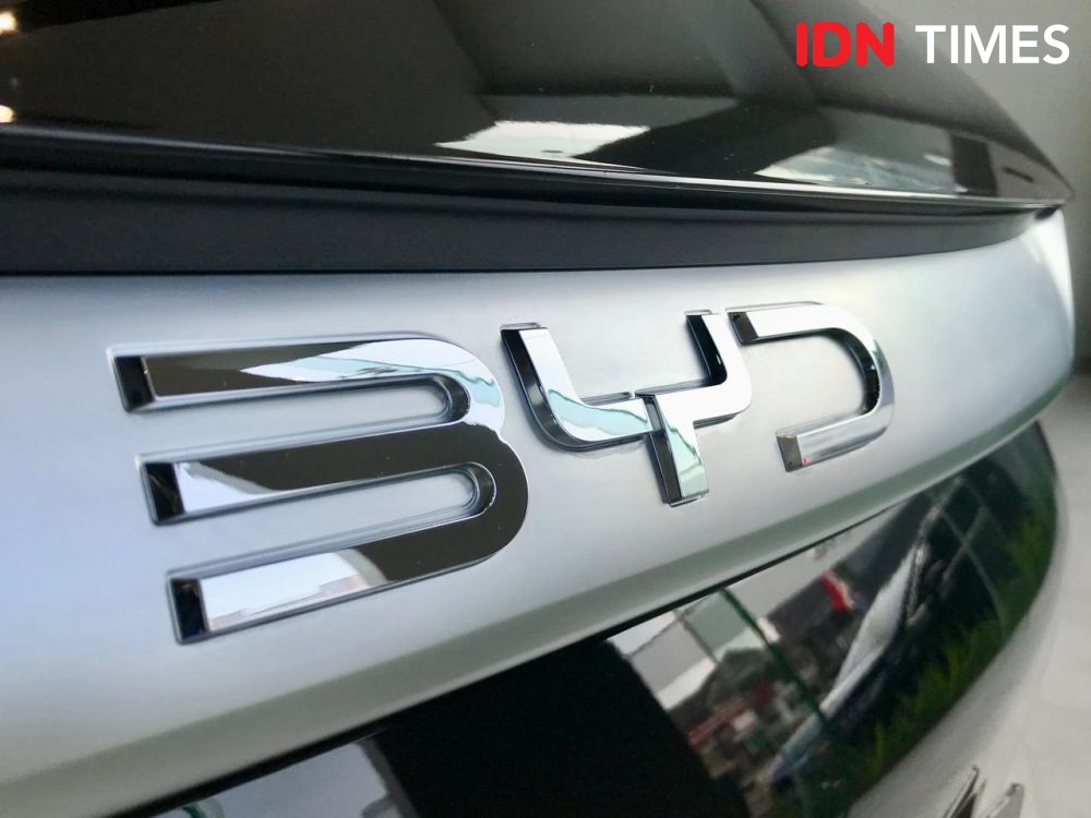 Harga Mobil Listrik BYD M6 di Jateng DIY, Ini Spesifikasi Lengkapnya