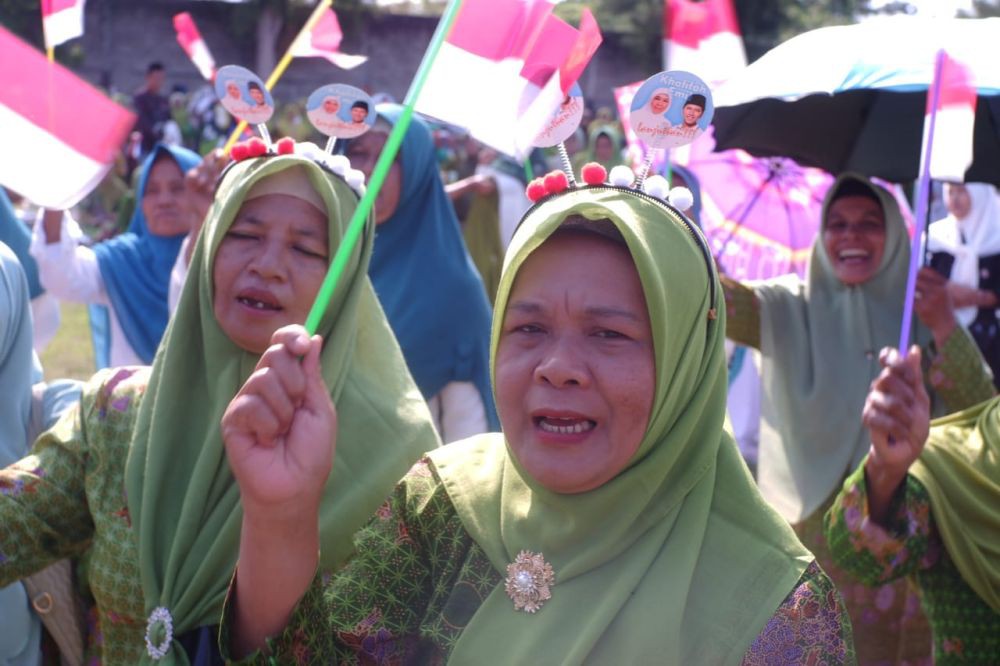 Khofifah Tergetkan Tim Pemenangan Rampung Sebelum Penetapan