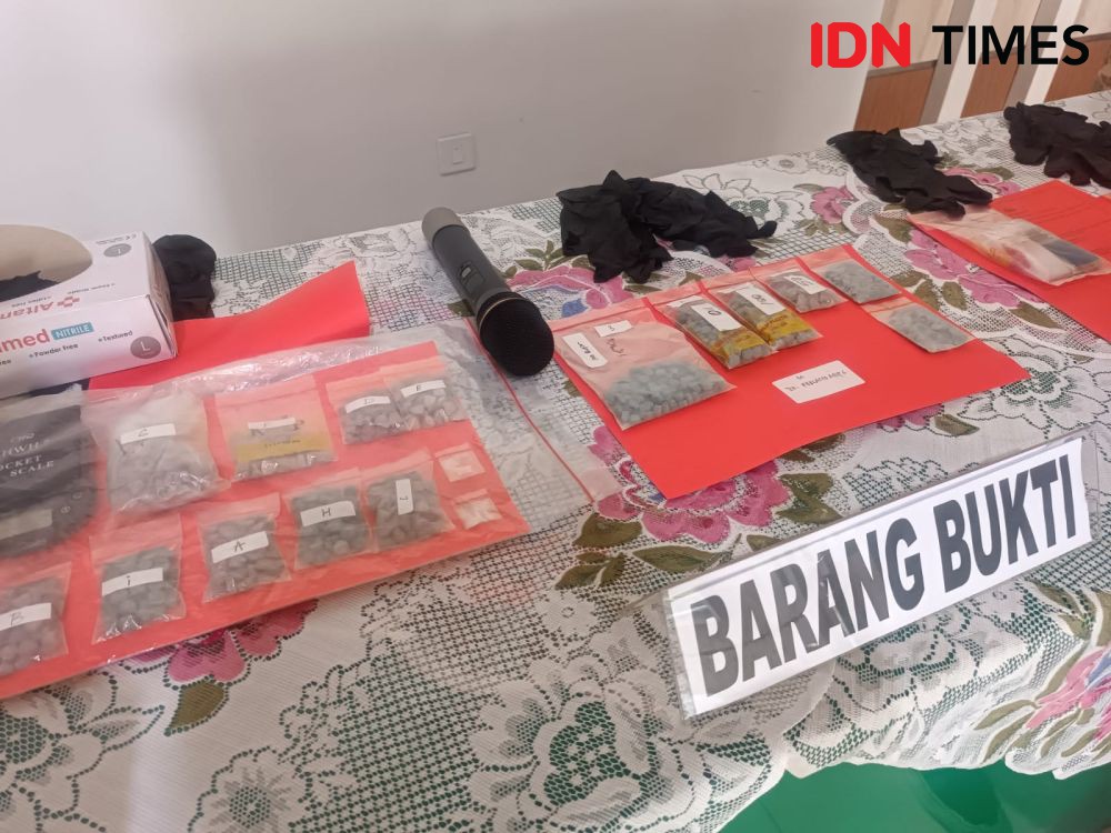 5 Pengedar Narkoba Diciduk, Sita 890 Ekstasi dan 15 Gram Sabu