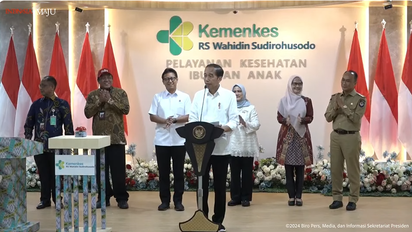 Jokowi Resmikan Gedung Kesehatan Ibu dan Anak RSWS Senilai Rp456 M