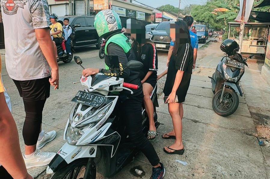 Polisi Hentikan 2 Pasang Remaja Palembang dari Perbuatan Asusila