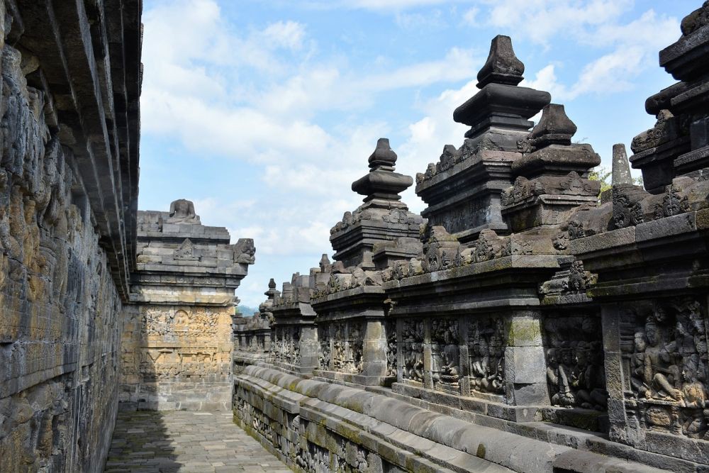 Pakar Beber Kesalahan Belanda saat Pasang Chattra Borobudur: Difoto