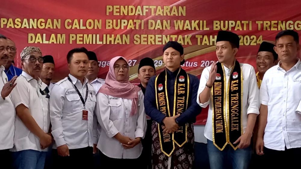 Relawan Bumbung Kosong Siap Lawan Petahana di Trenggalek