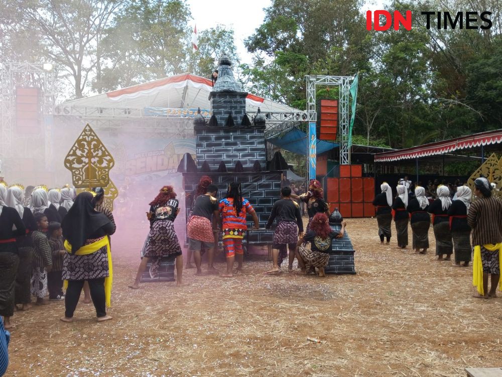 Mengintip Tradisi Merti Dusun Sendangsari Dlingo Bantul