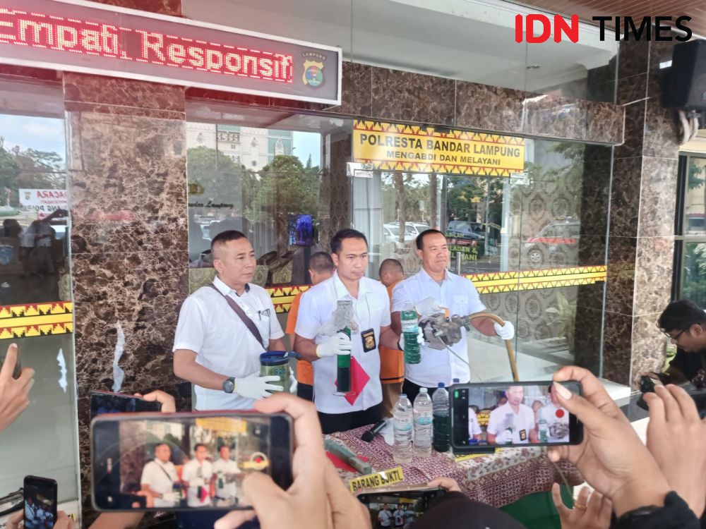 Sulap Pertalite Jadi Pertamax, 2 Pengoplos BBM di Lampung Ditangkap