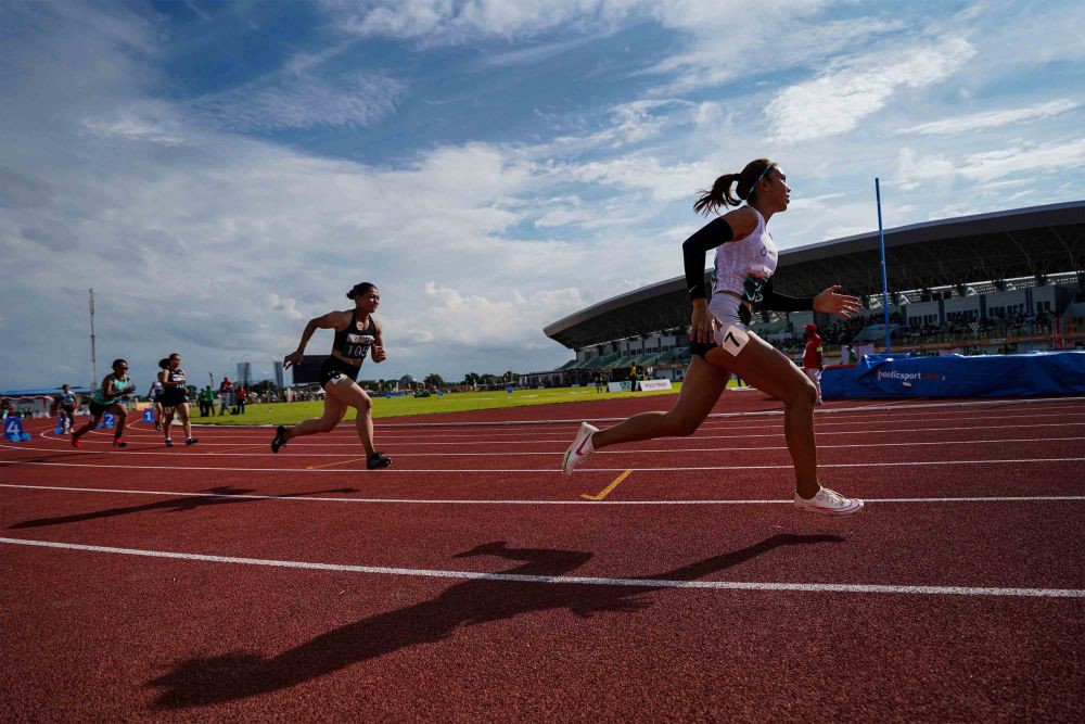 Attina Nur Pecahkan Rekornas, Raih Emas Lempar Lembing Putri PON 2024