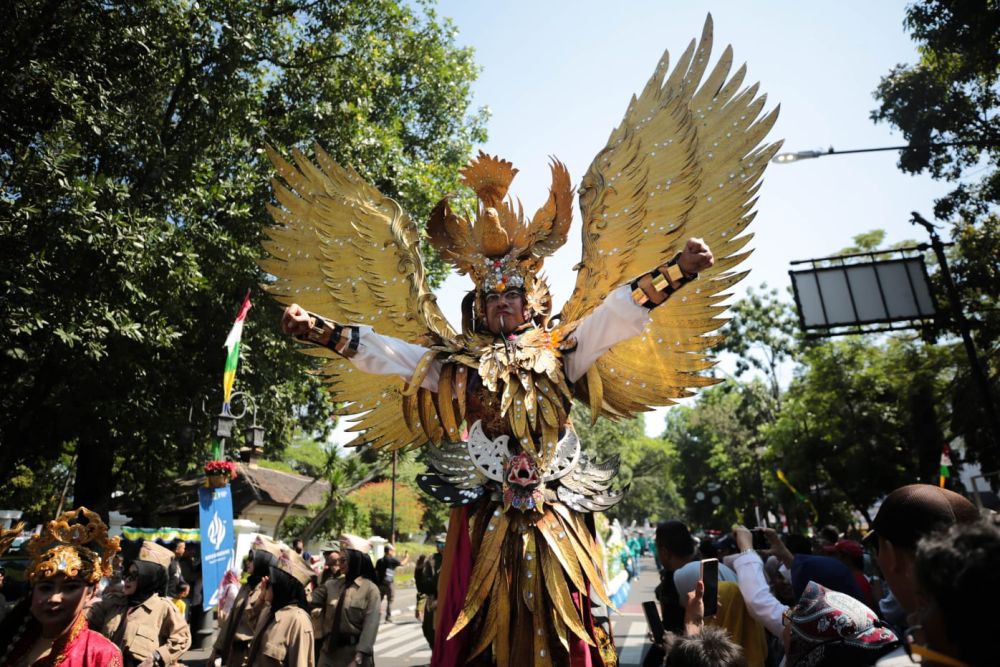 Peringati Maulid Nabi, Haru Suhandharu: Jaga Jati Diri Budaya dan Agama