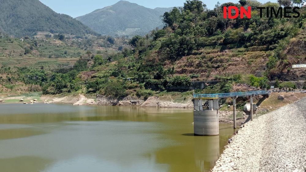 Waduk Gonggang Mengering, Petani Magetan Terancam Merugi