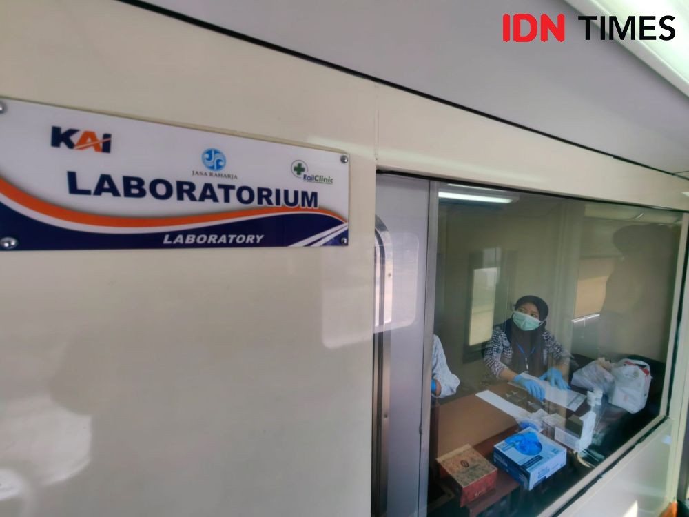 HUT ke-79 KAI, Rail Clinic Layani Warga di Sekitar Stasiun Solo Kota