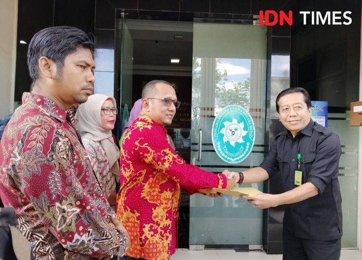 11 NGO dan 2 Organisasi Advokat Buat Amicus Curiae Bela Guru Honorer