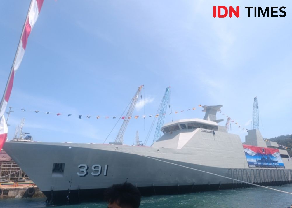 Mengintip Garangnya 2 Kapal Perang TNI AL Dibuat di Lampung