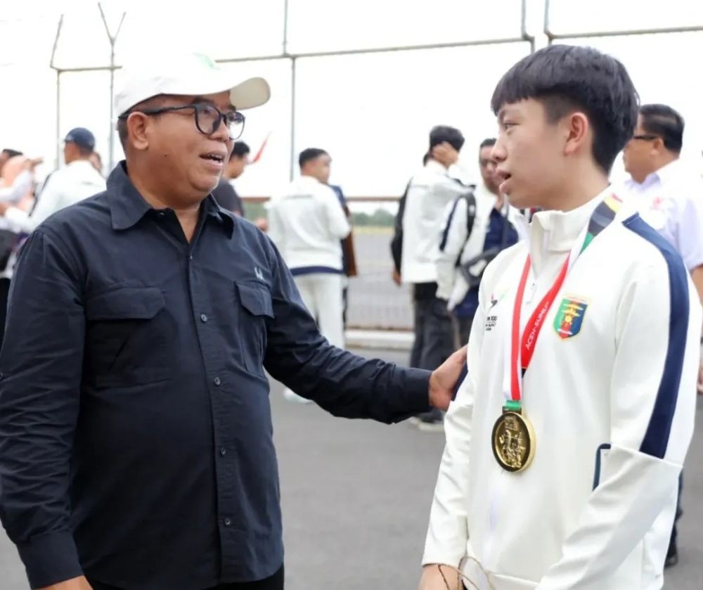 Sambut Kontingen PON Lampung di Bandara, Pj Gubernur Bilang Ini