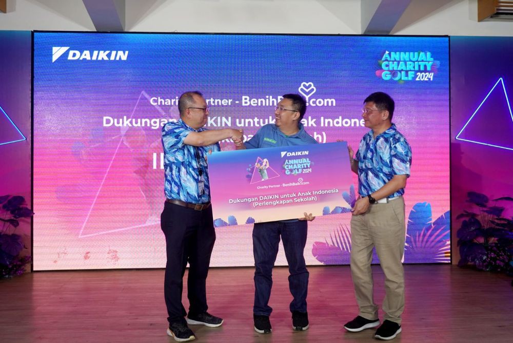 Dukung Pendidikan,  DAIKIN Himpun Perlengkapan Sekolah untuk Anak di Daerah Pelosok