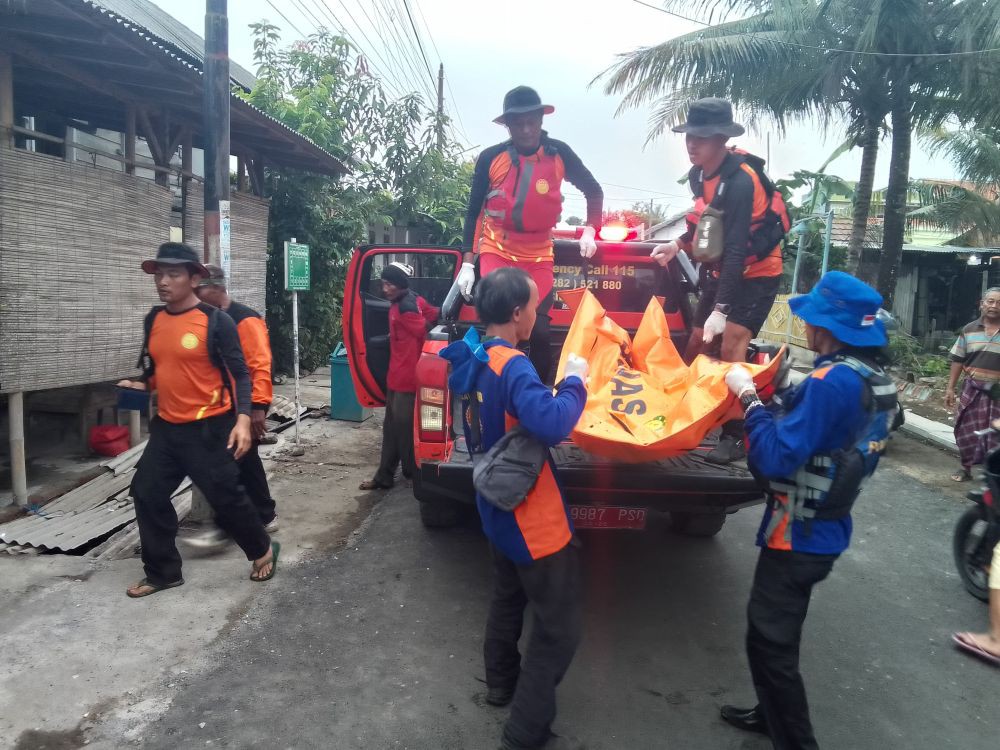 Mukti Ditemukan Meninggal 400 Meter dari Pantai Kemiren, SAR Cari Kakaknya