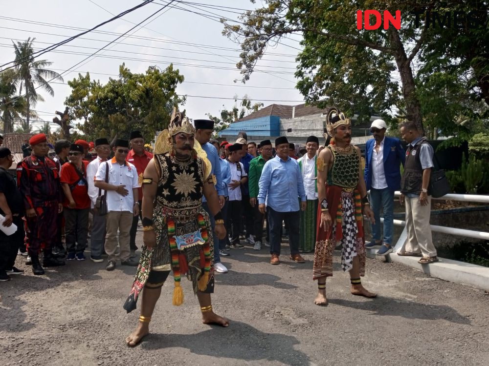 Aksi Bersih dan Flash Mob Warnai Pengambilan Nomor Urut KPU Bantul