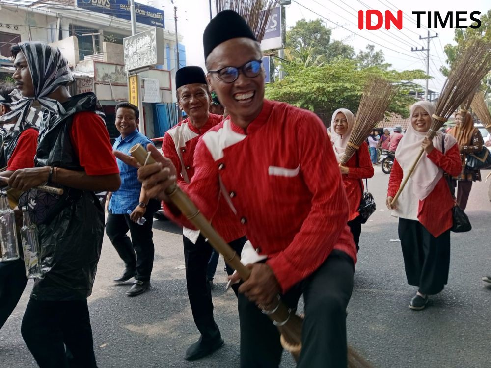 Foto Penetapan Nomor Urut Cabup-Cawabup Bantul, Meriah!