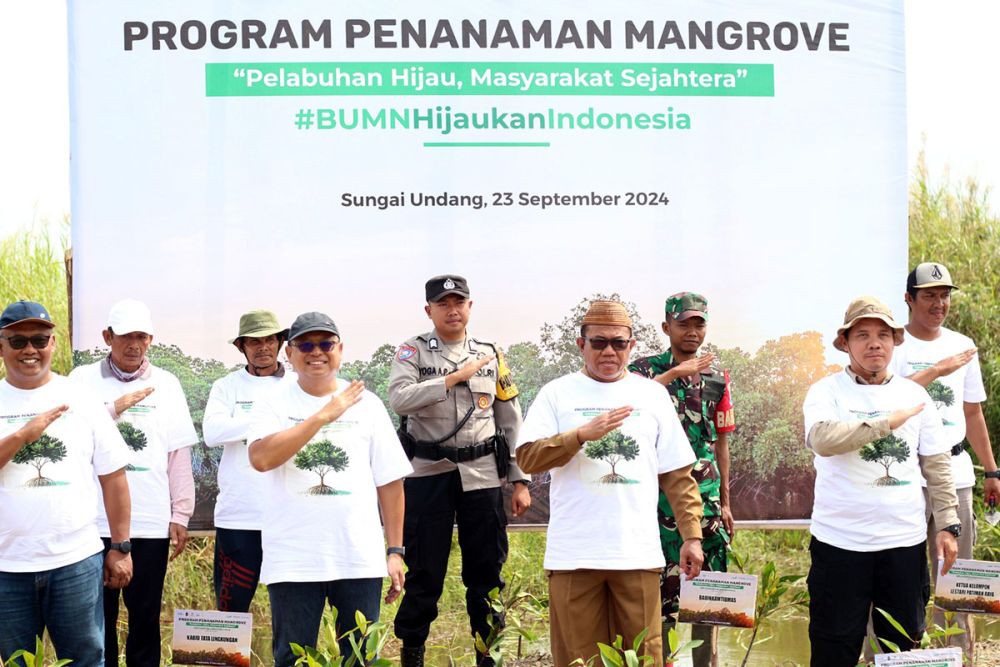 Sambut Hari Maritim Nasional, SPMT Grup Tanam 30 Ribu Bibit Mangrove