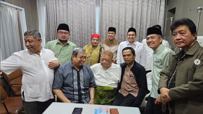 UAS Berkunjung ke Palembang, Gelar Tabligh Akbar Maulid Nabi di BKB