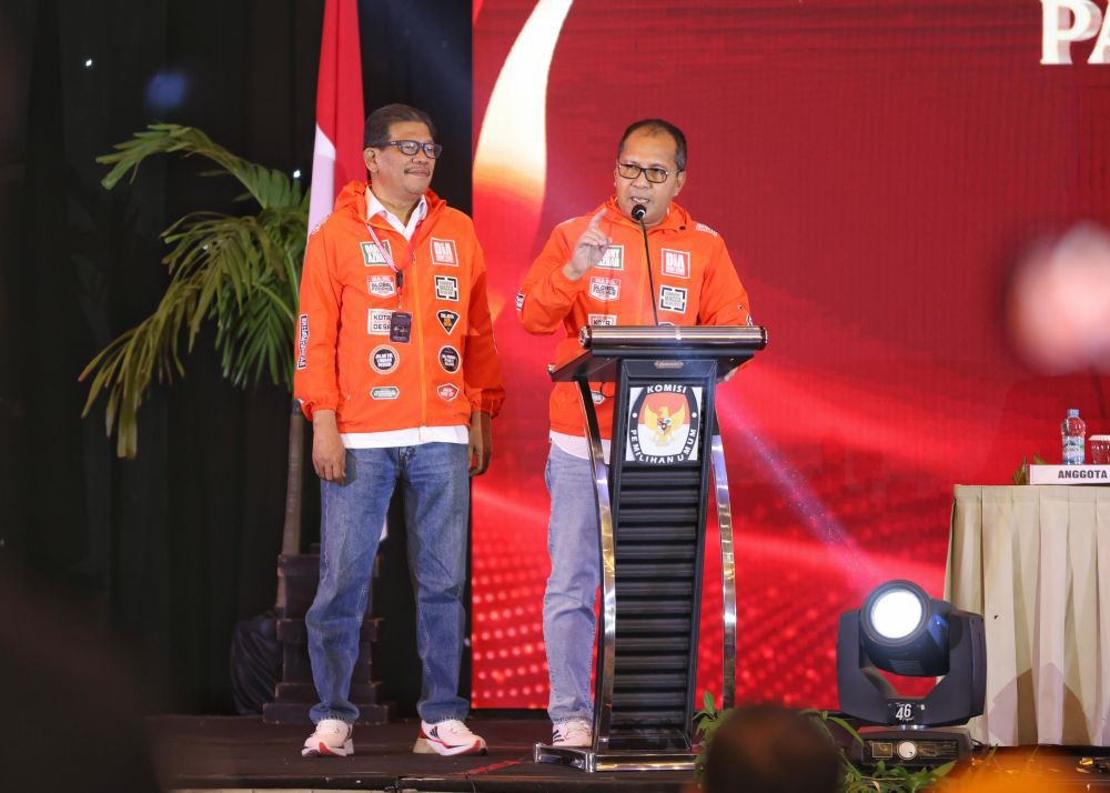 Danny Awali Kampanye dengan Ziarah ke Makam Ulama dan Raja-Raja