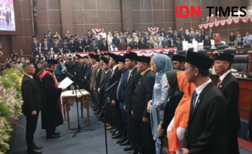 Muji Rohman Resmi Jadi Ketua DPRD Kota Serang