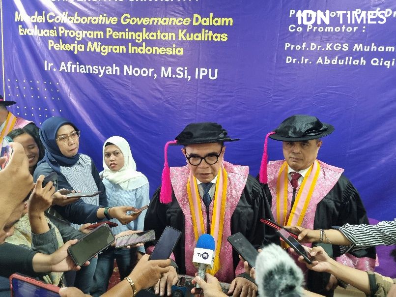 Wamenaker Afriansyah Noor Raih Doktor dari Universitas Sriwijaya