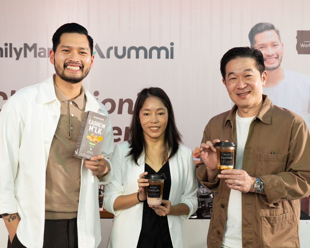 FamiCafe Kolaborasi dengan Arummi Foods, Intip Menunnya