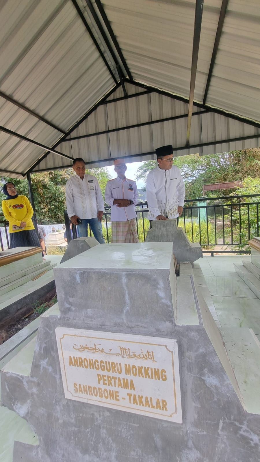 Danny Awali Kampanye dengan Ziarah ke Makam Ulama dan Raja-Raja