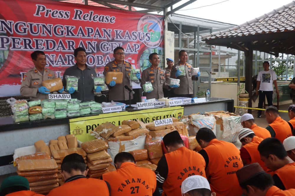 79 Tersangka, Polres Lampung Selatan Bongkar Kasus Narkoba Rp75 Miliar