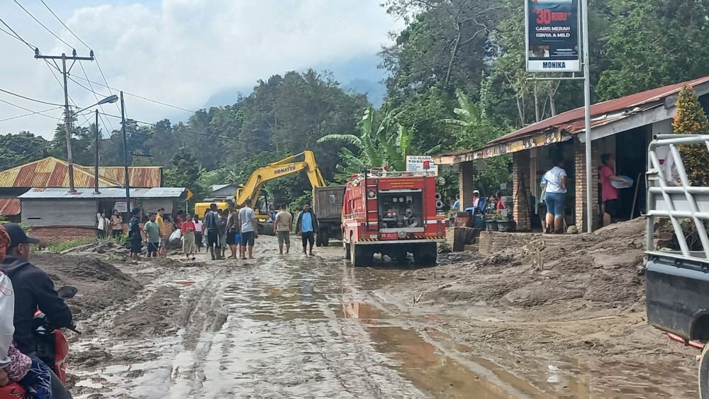 Banjir Bandang Samosir, Rumah dan Lahan Pertanian Rusak