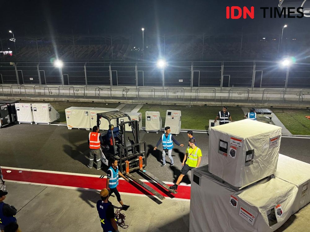 9 Potret Proses Packing Logistik MotoGP Usai Balapan di Mandalika