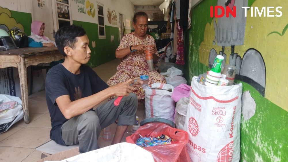 Sampah Jadi Emas: Menabung Masa Depan dari Limbah Rumah Tangga