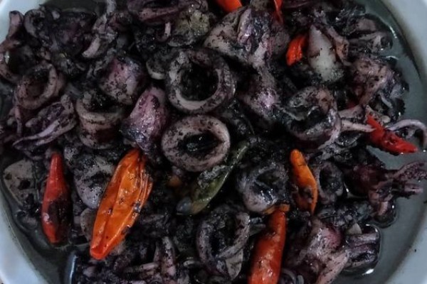 Resep Cumi Hitam Sederhana dan Cara Membuatnya