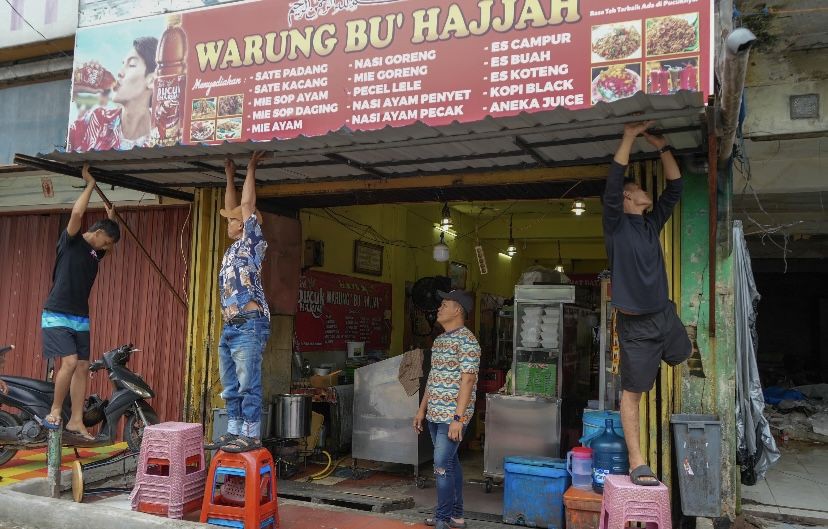 Diduga Salahi Aturan, Deretan Ruko di Medan Petisah Dibongkar