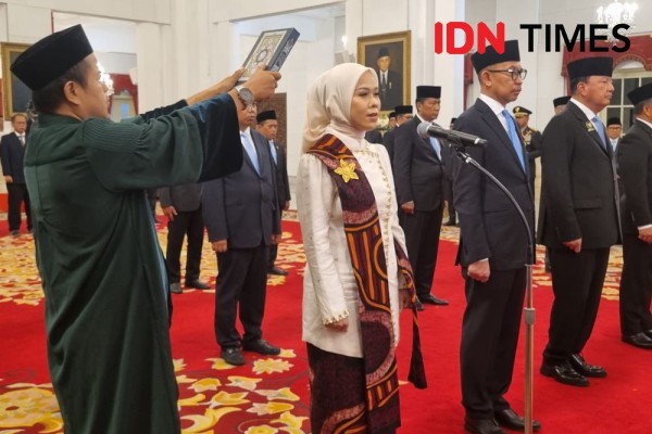 Prabowo Lantik Iffa Rosita Jadi Komisioner KPU Gantikan Hasyim Asy'ari