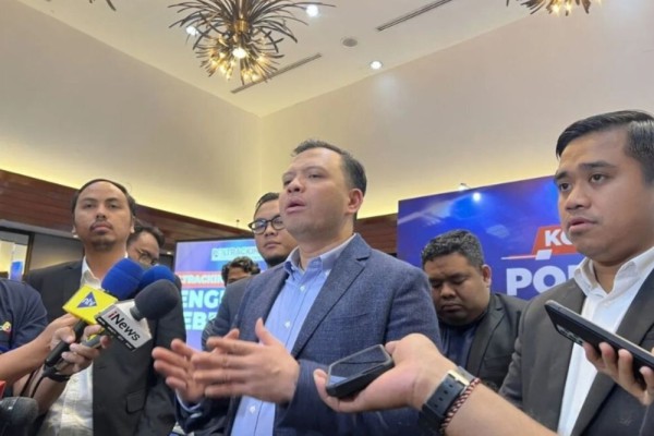 Poltracking: Kami Bukan Konsultan Salah Satu Paslon Pilkada Jakarta