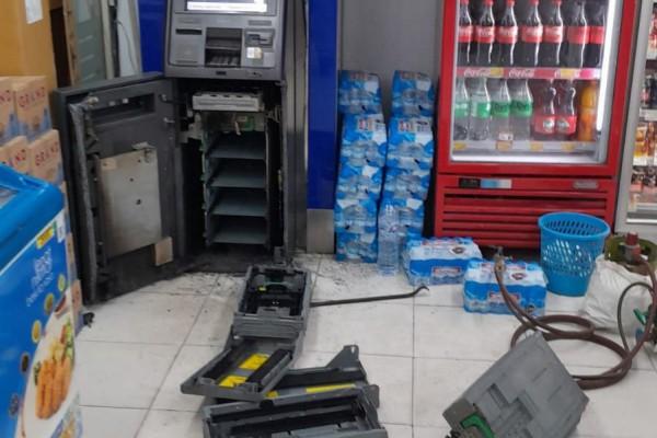 Pencuri Bobol ATM Minimarket Lampung, Uang Rp612 Juta Raib