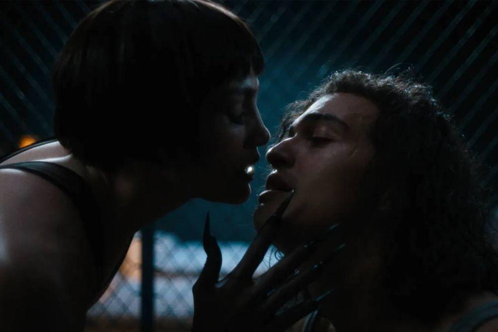 Sinopsis Kiss of the Spider Woman, Film Terbaru J-Lo dan Diego Luna