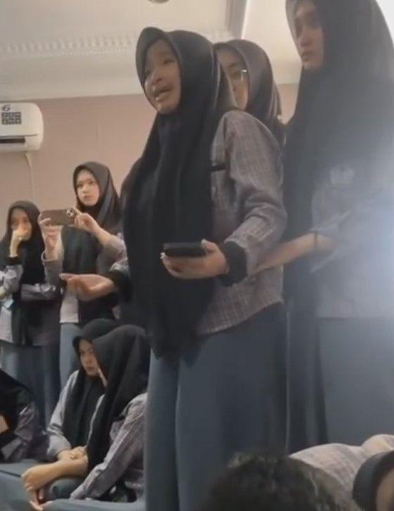 141 Sekolah di Sulsel Bermasalah Pengisian PDSS, Disdik Apa Kabar?