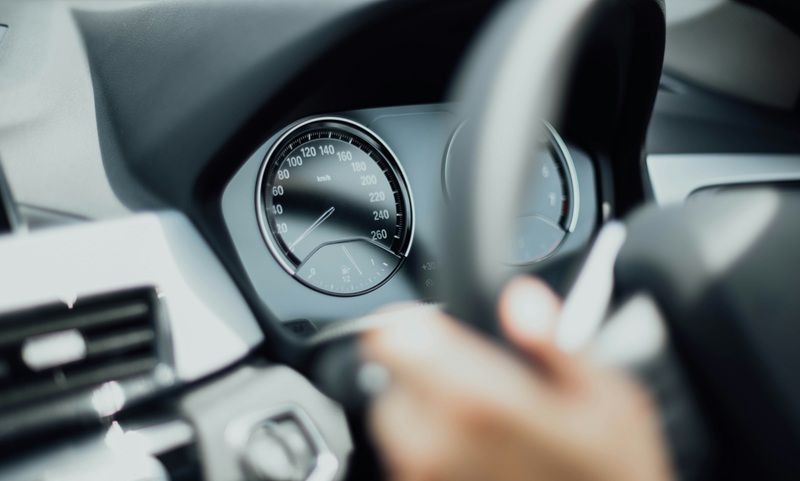Ini yang Bikin Speedometer Mobil Jadi Gak Akurat