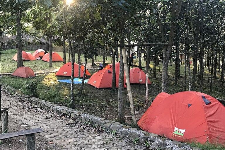 Puncak Sempur Karawang: Lokasi, Tiket, dan Aktivitas Seru