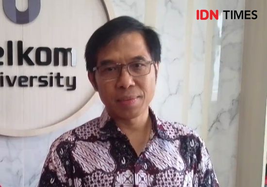Wamen Nezar Patria Beri Kuliah Umum di Telkom University Purwokerto