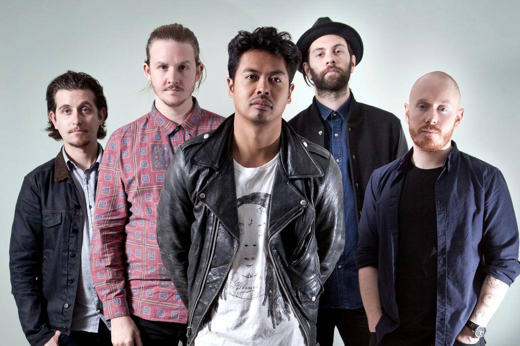 Ini Lho Dougy Mandagi Vokalis Band The Temper Trap Asal Manado 