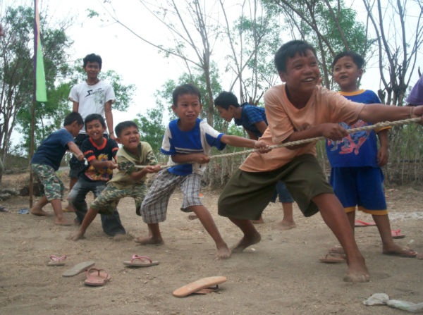 Gimana Kabarnya 31 Permainan Tradisional Ini, Ya?