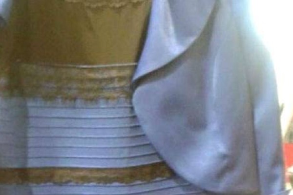 Heboh Warna Gaun Ini Misterius Biru Hitam Atau Putih Emas 