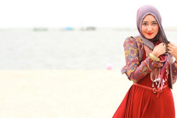 Do and Don't: Ini Lho Panduan Hijab Yang Sesuai Dengan Bentuk Wajahmu!